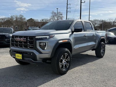 2024 GMC Canyon 4WD AT4