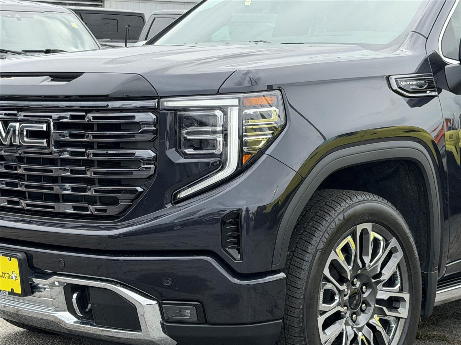 2025 GMC Sierra 1500 4WD Crew Cab Short Box Denali Ultimate