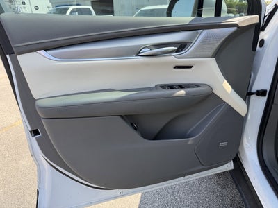 2023 Cadillac XT5 FWD Premium Luxury