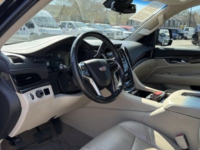2019 Cadillac Escalade Luxury