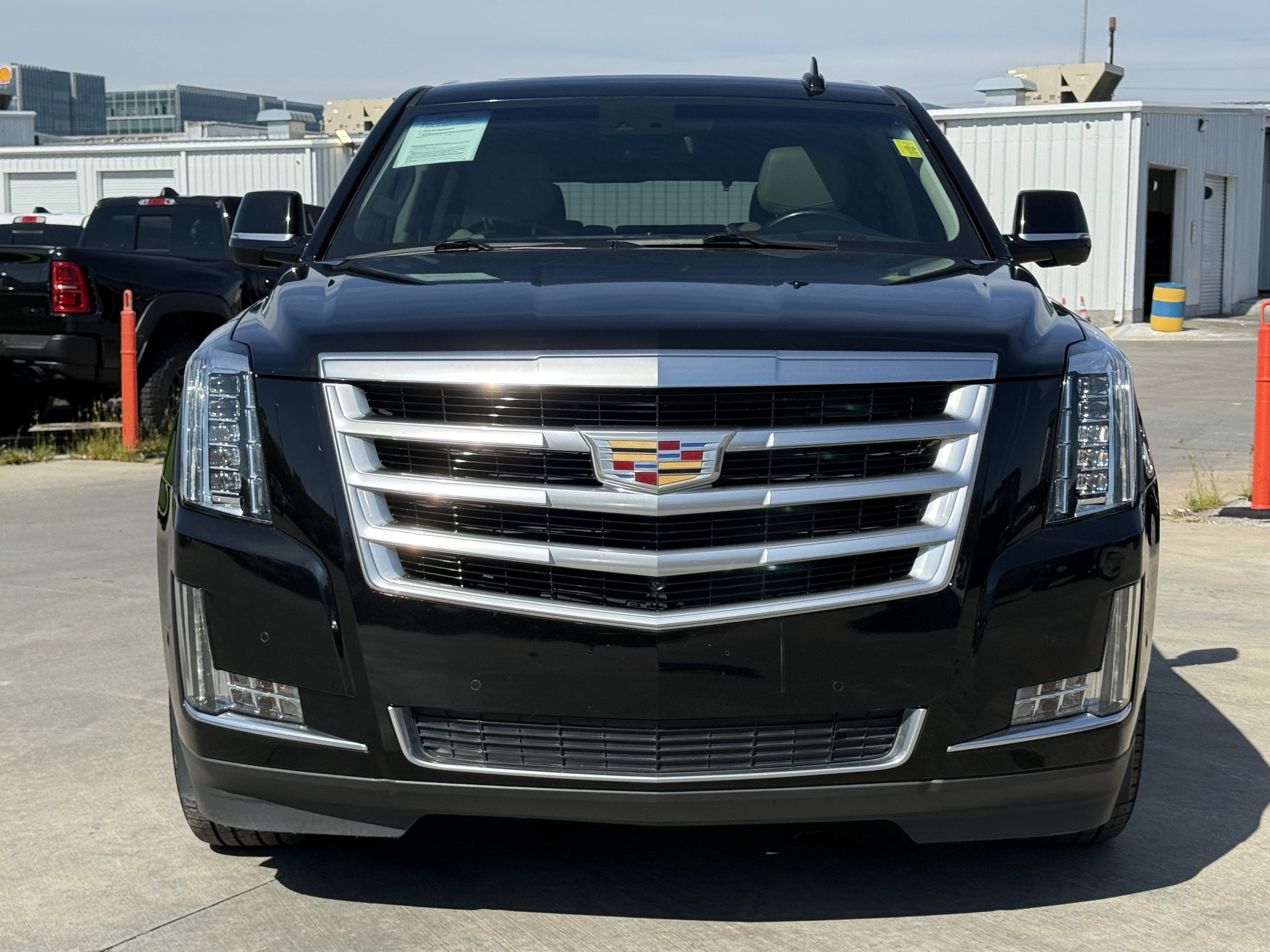 2019 Cadillac Escalade Luxury