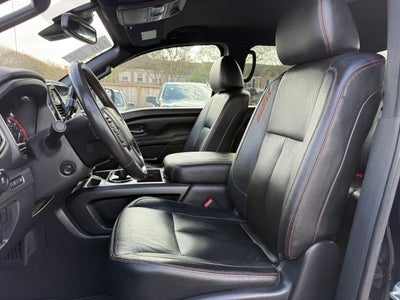 2020 Nissan TITAN Crew Cab PRO-4X 4x4