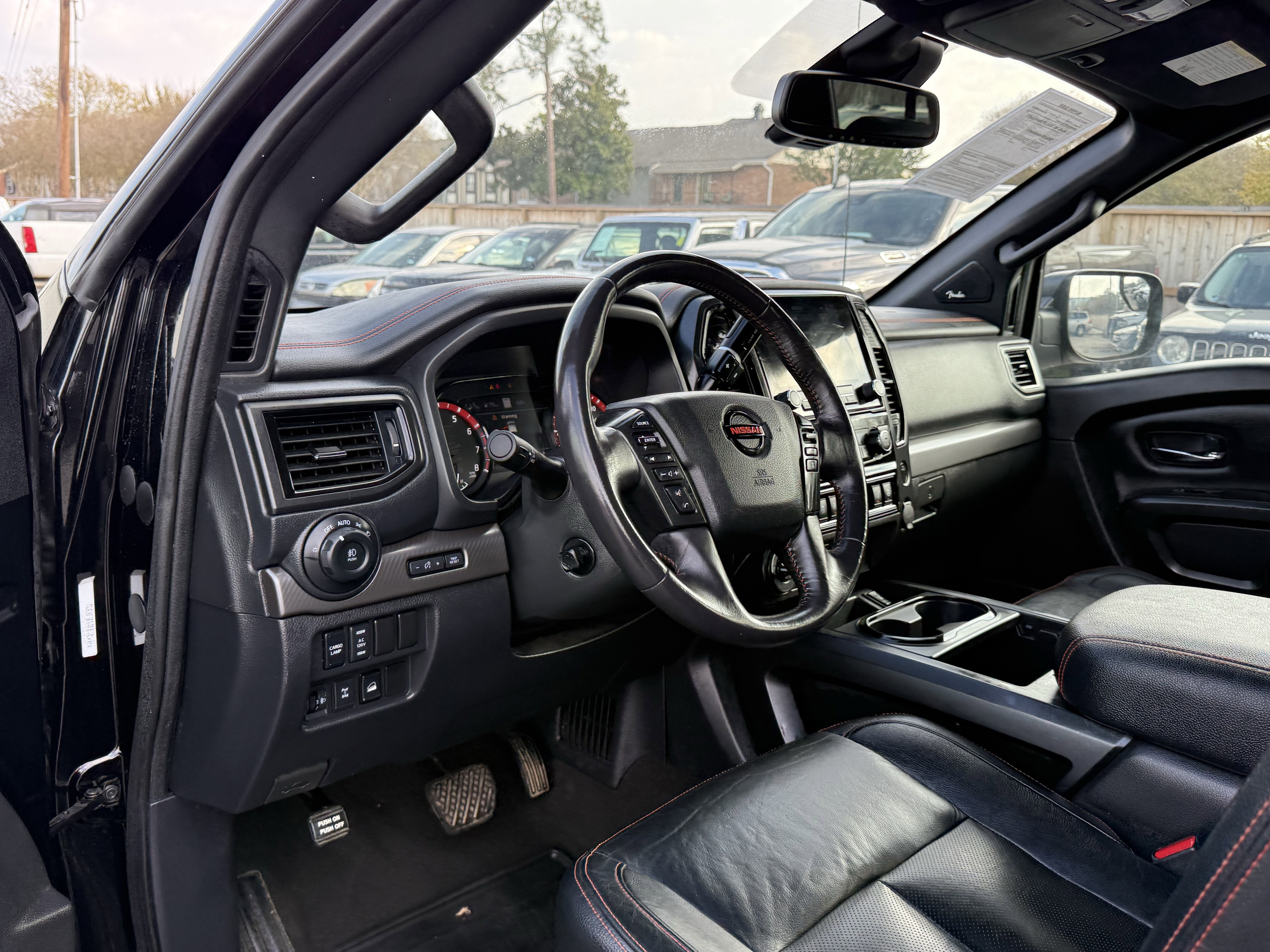 2020 Nissan TITAN Crew Cab PRO-4X 4x4