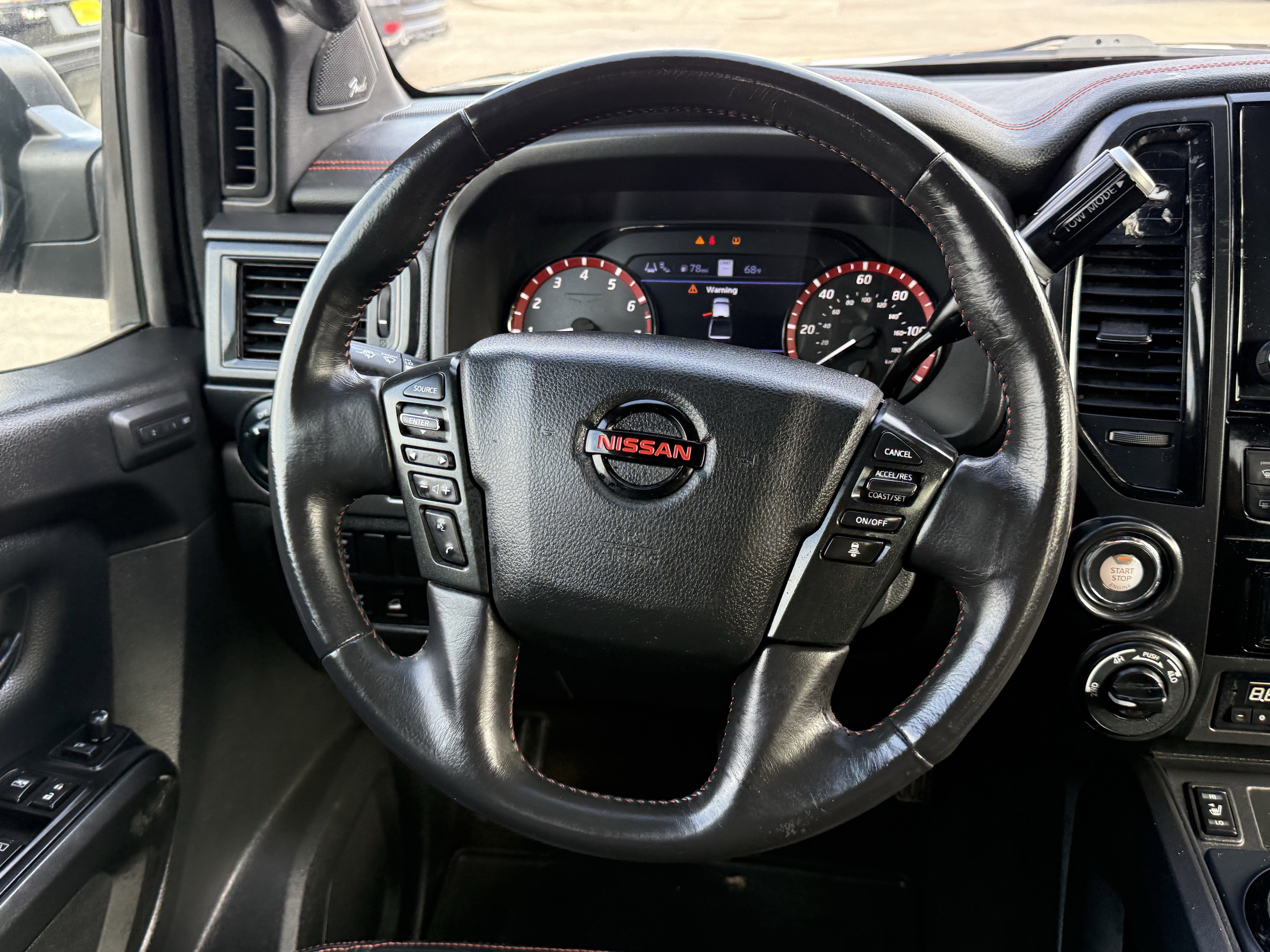 2020 Nissan TITAN Crew Cab PRO-4X 4x4