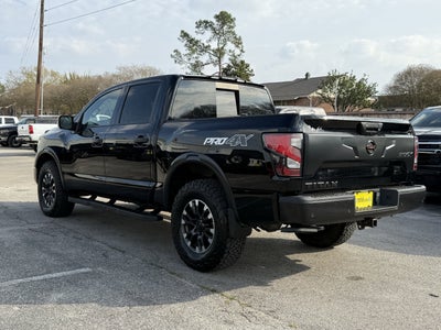 2020 Nissan TITAN Crew Cab PRO-4X 4x4