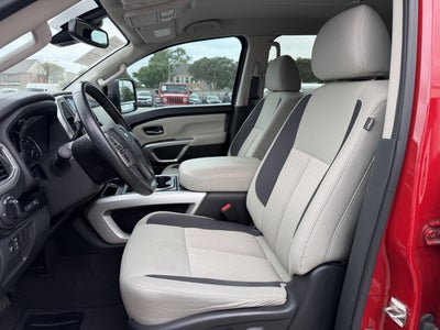 2021 Nissan TITAN Crew Cab SV 4x2