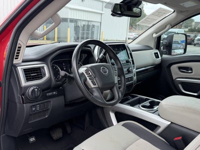 2021 Nissan TITAN Crew Cab SV 4x2