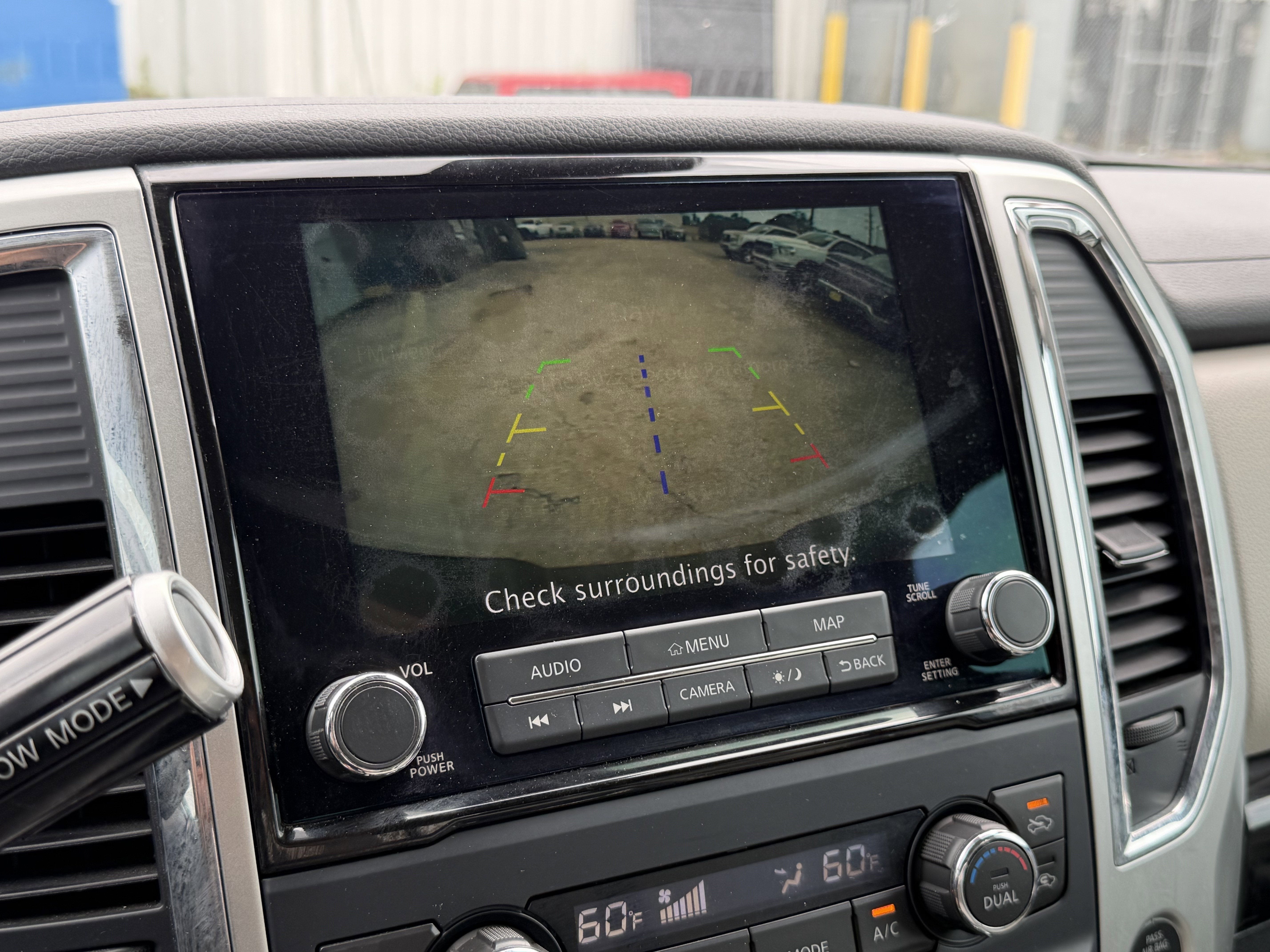 2021 Nissan TITAN Crew Cab SV 4x2