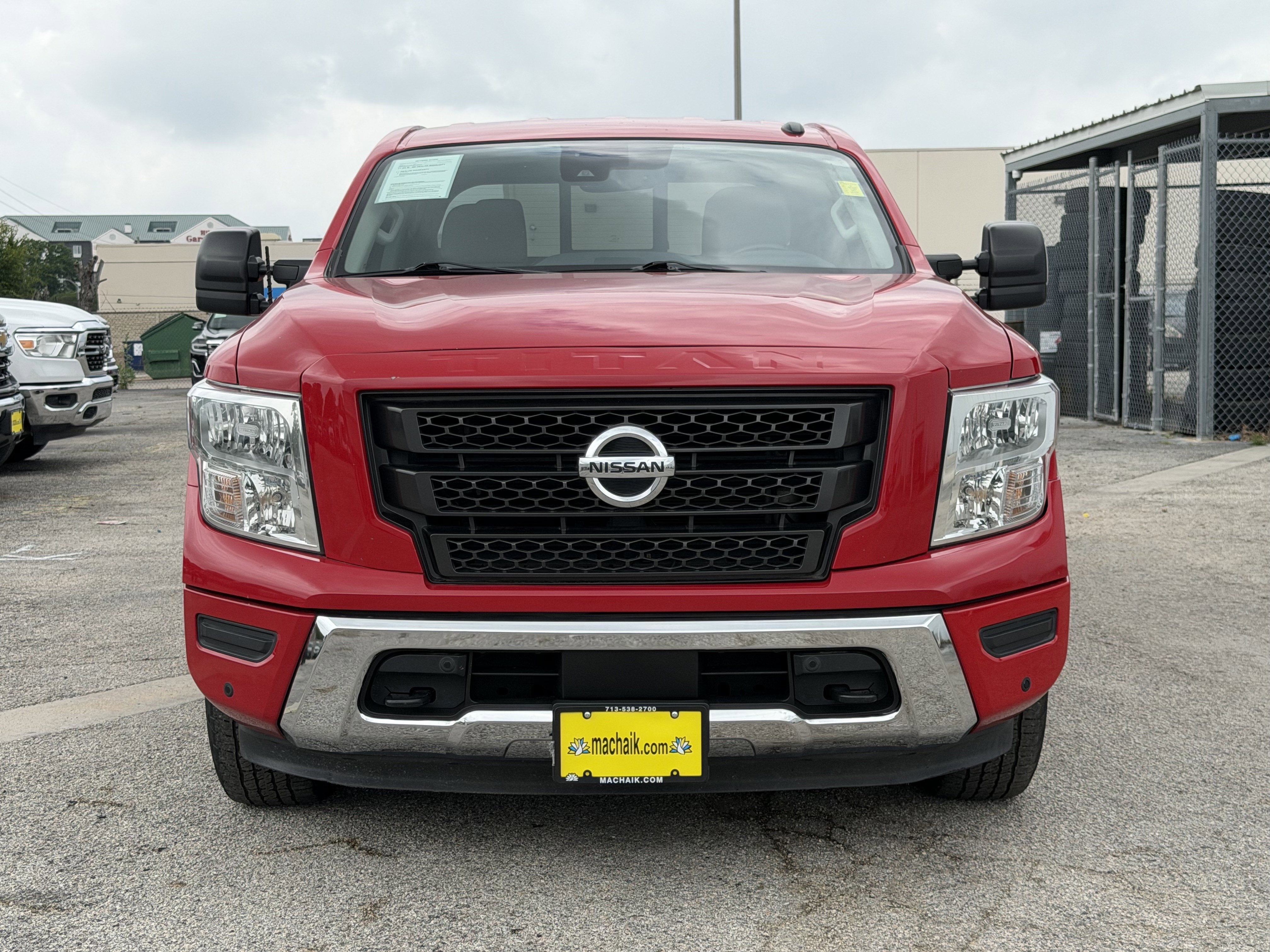 2021 Nissan TITAN Crew Cab SV 4x2