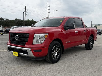2021 Nissan TITAN Crew Cab SV 4x2