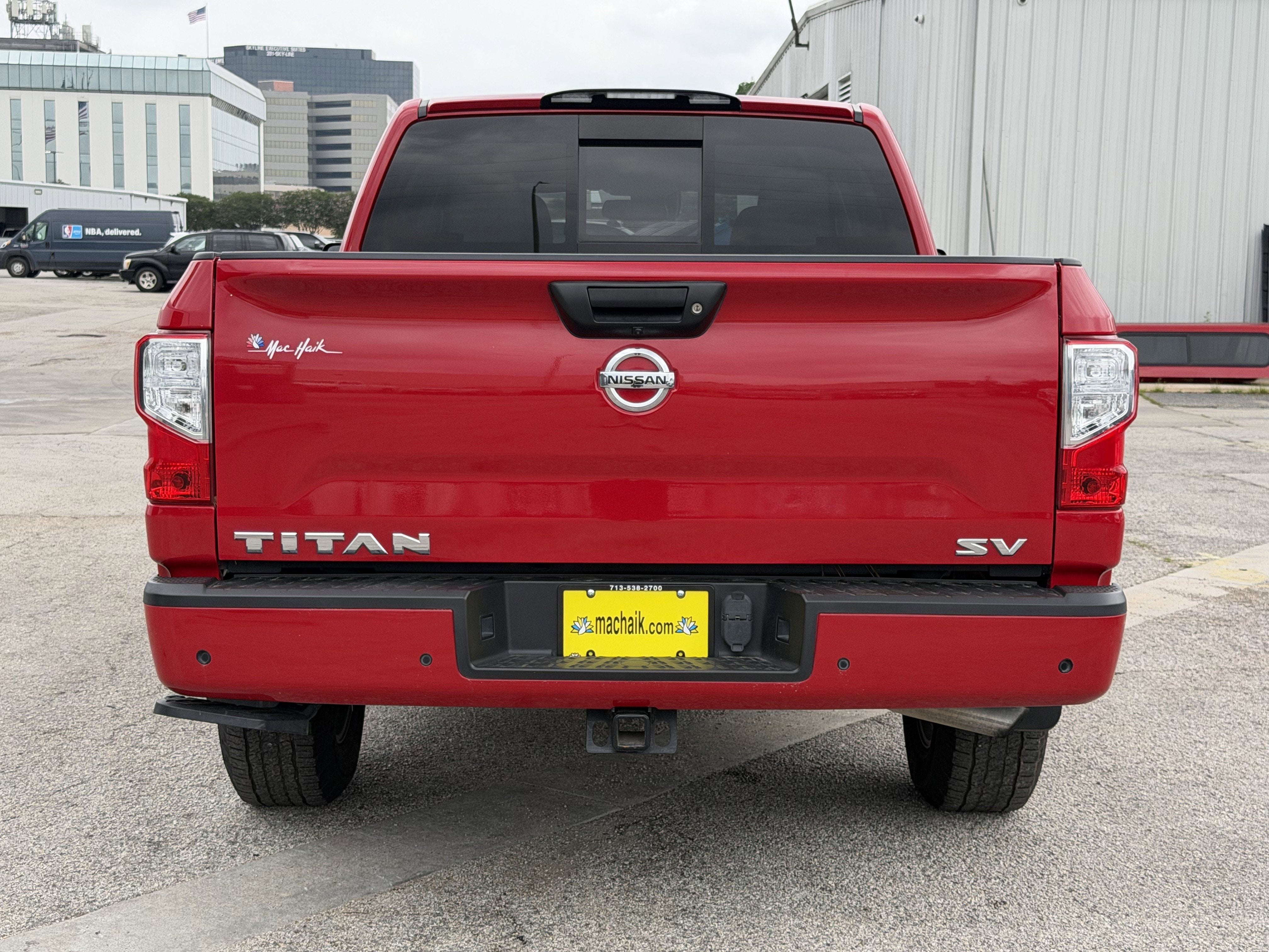 2021 Nissan TITAN Crew Cab SV 4x2