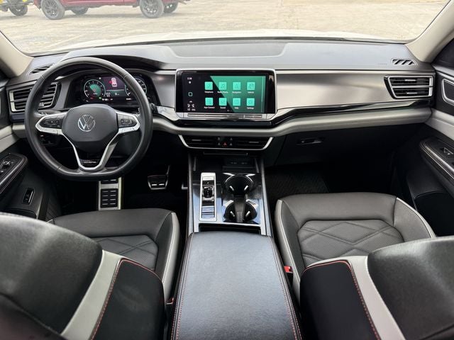 2024 Volkswagen Atlas 2.0T Peak Edition SE w/Technology