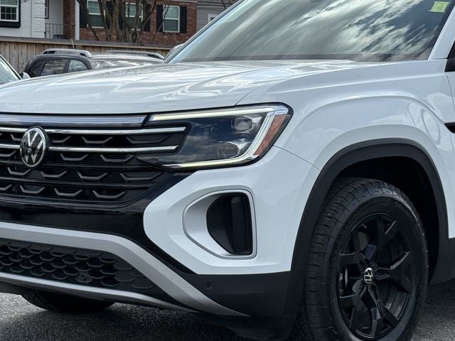 2024 Volkswagen Atlas 2.0T Peak Edition SE w/Technology