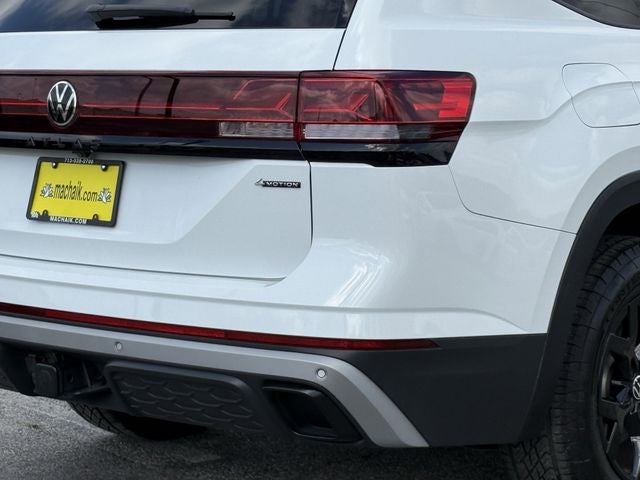 2024 Volkswagen Atlas 2.0T Peak Edition SE w/Technology