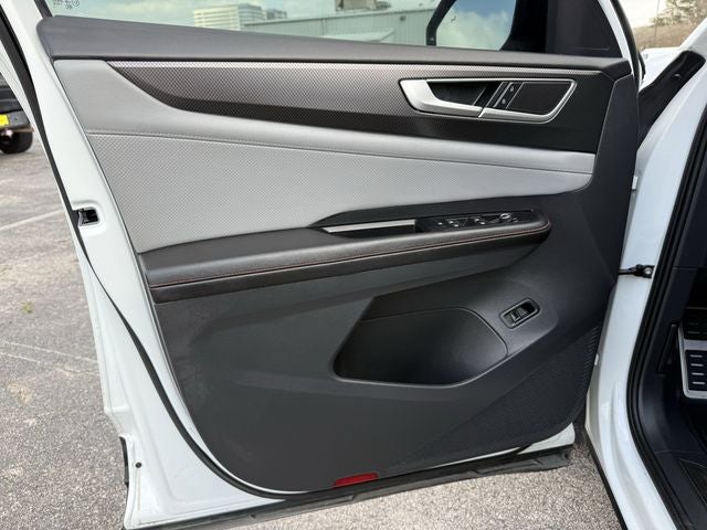 2024 Volkswagen Atlas 2.0T Peak Edition SE w/Technology