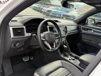 2023 Volkswagen Atlas Cross Sport 3.6L V6 SEL Premium R-Line