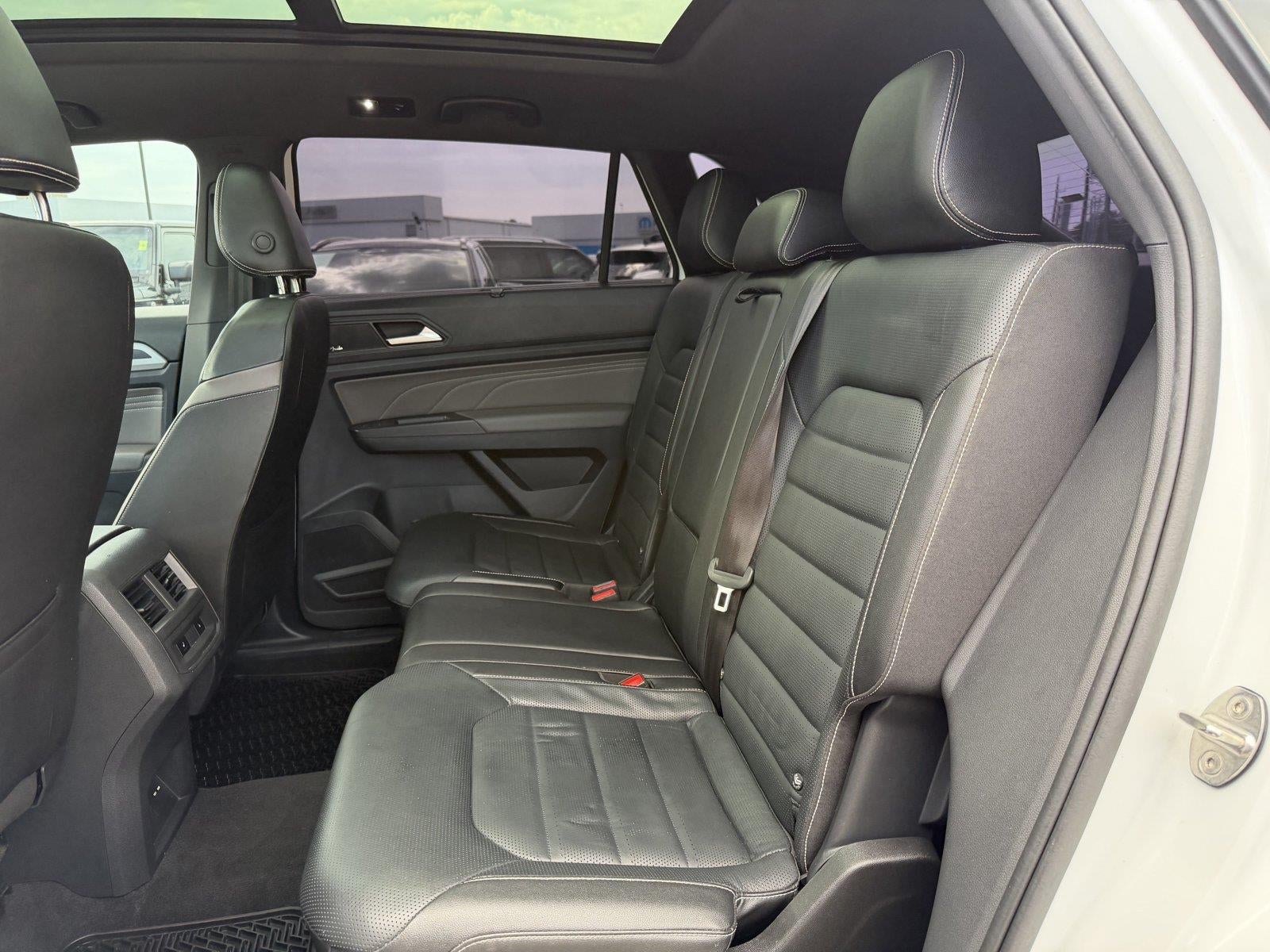 2023 Volkswagen Atlas Cross Sport 3.6L V6 SEL Premium R-Line