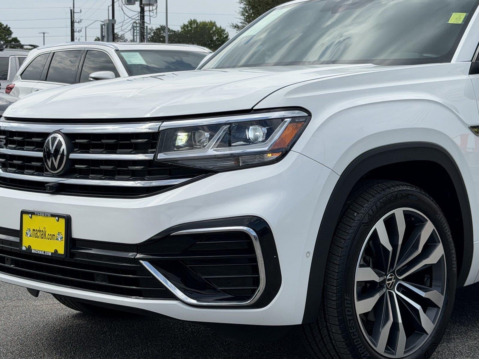 2023 Volkswagen Atlas Cross Sport 3.6L V6 SEL Premium R-Line