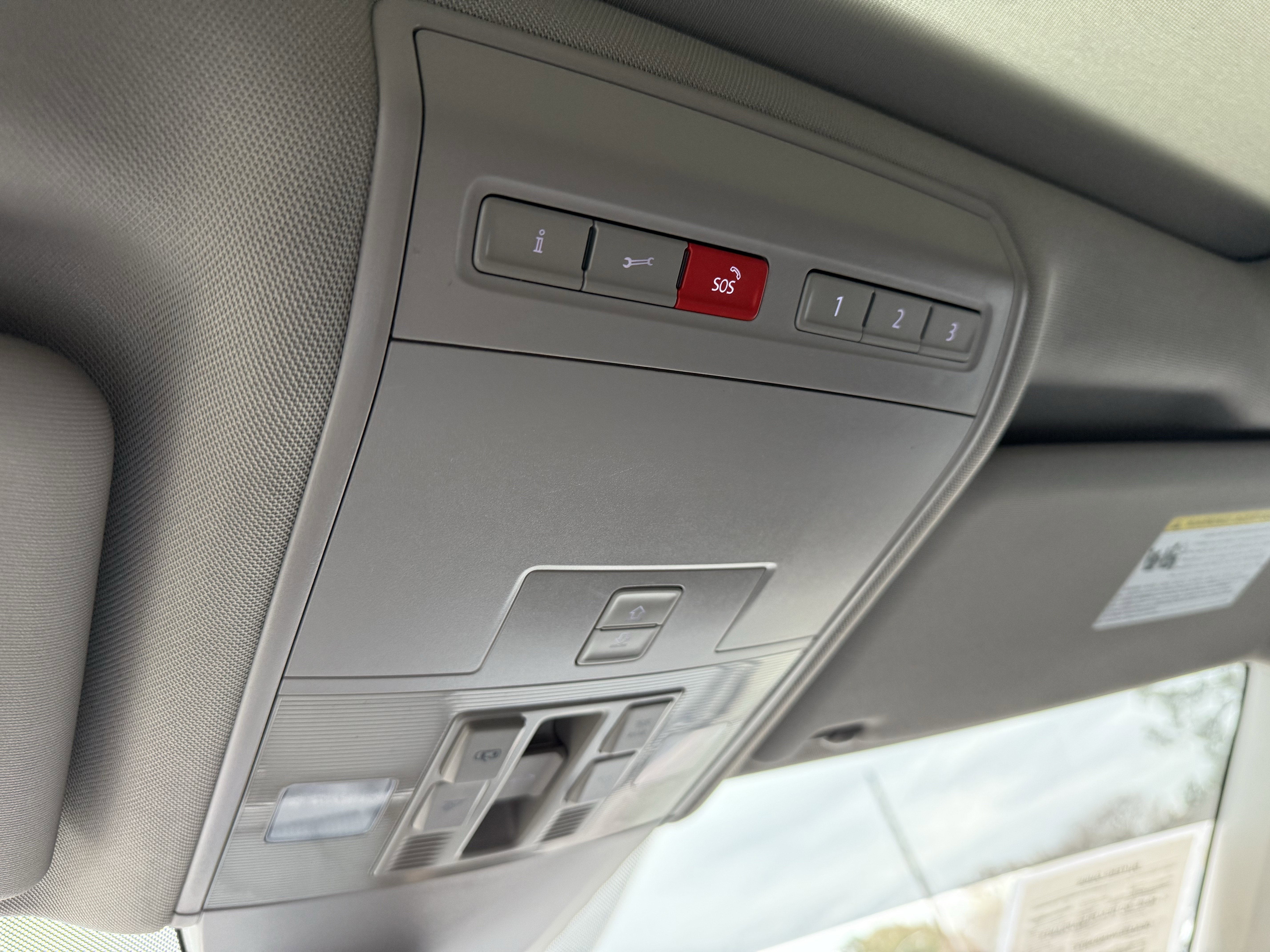 2018 Volkswagen Atlas 3.6L V6 SEL Premium