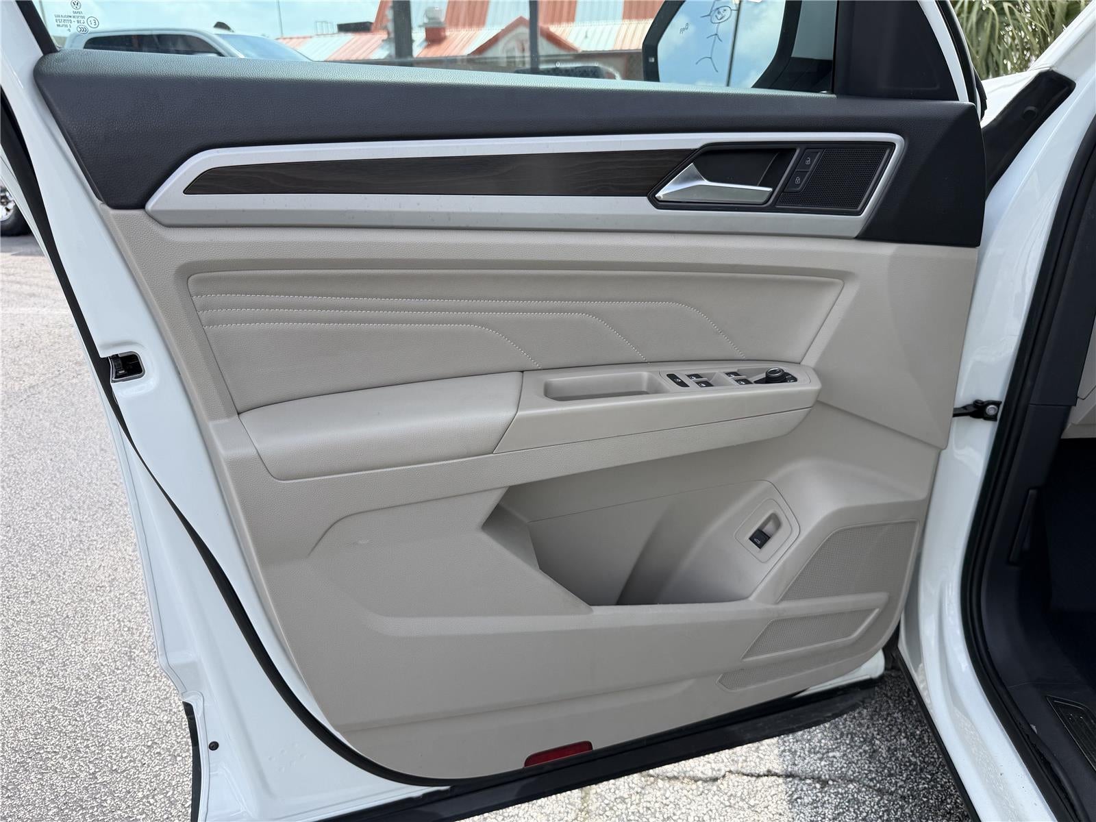 2021 Volkswagen Atlas 3.6L V6 SE w/Technology