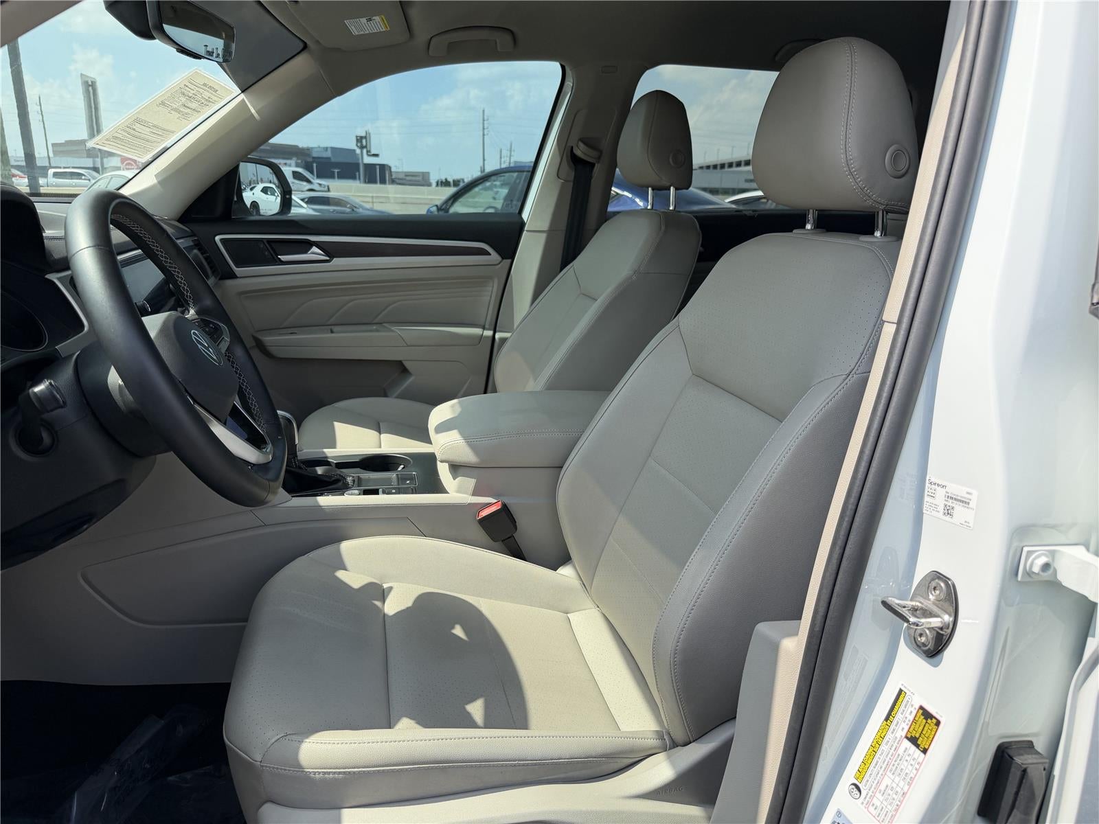 2021 Volkswagen Atlas 3.6L V6 SE w/Technology