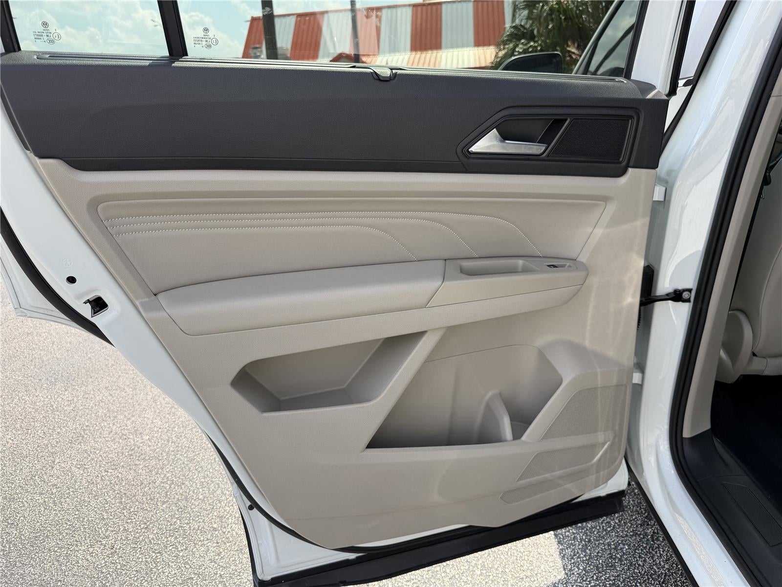 2021 Volkswagen Atlas 3.6L V6 SE w/Technology