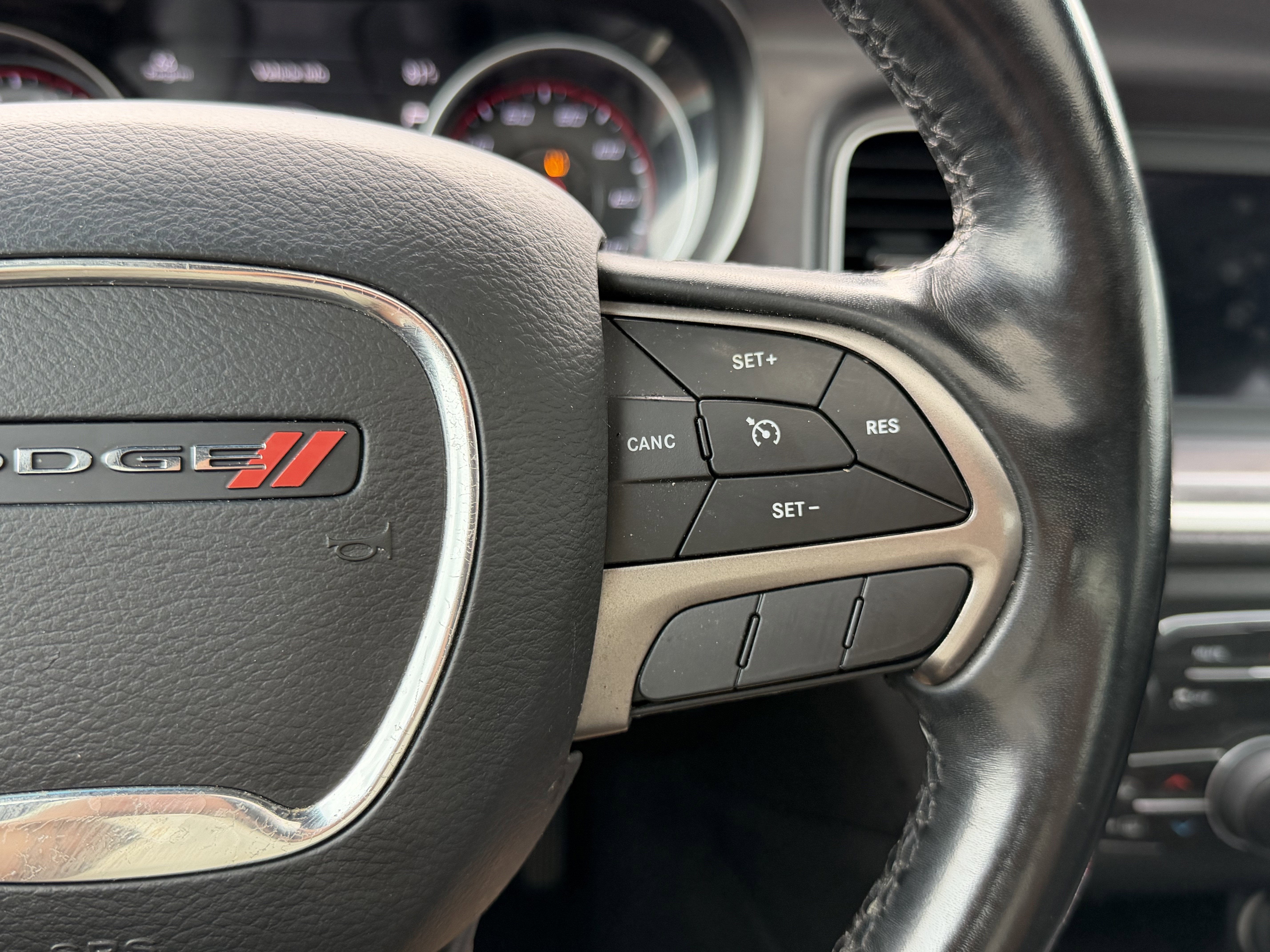 2019 Dodge Charger SXT RWD