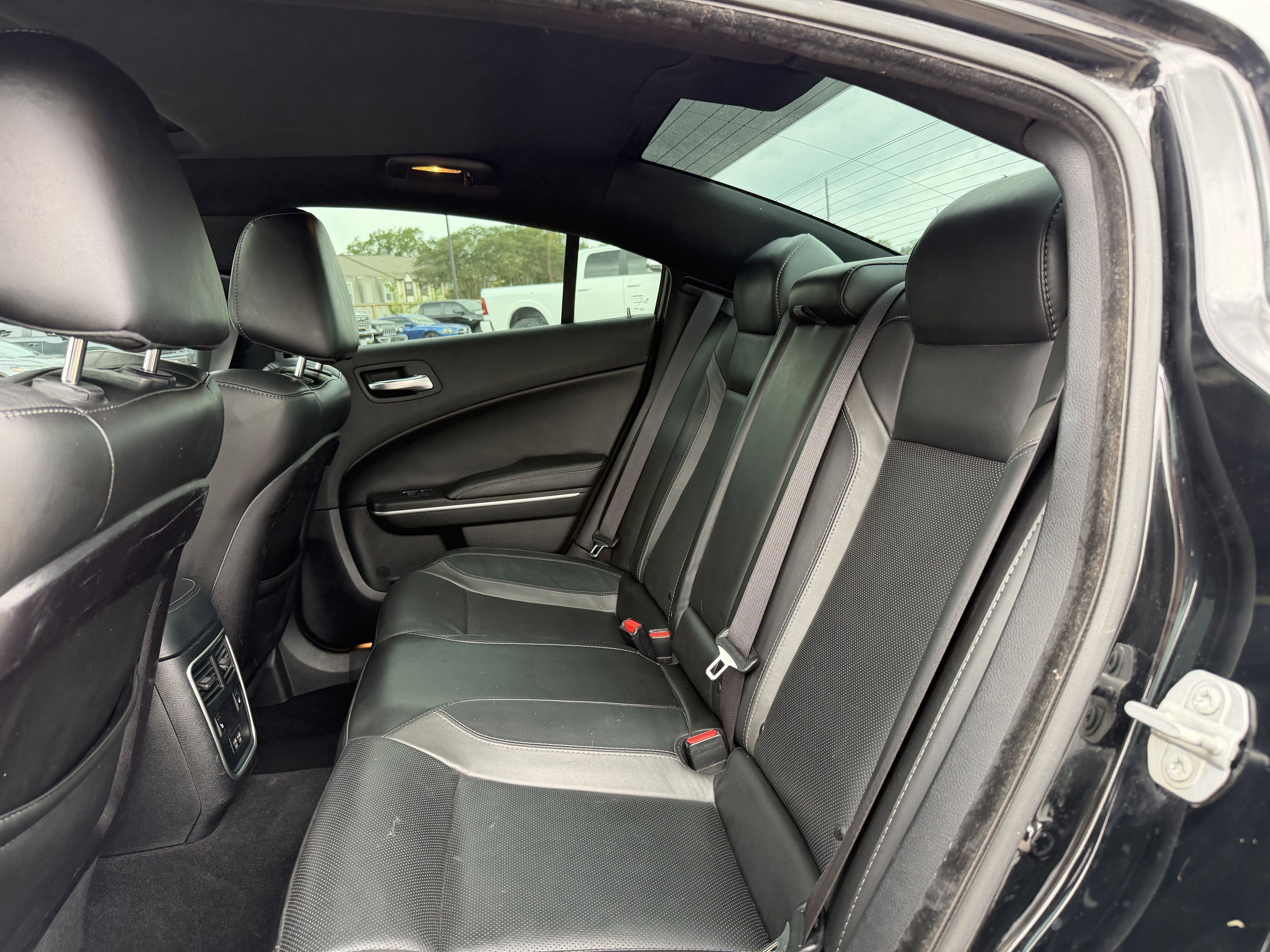 2019 Dodge Charger SXT RWD