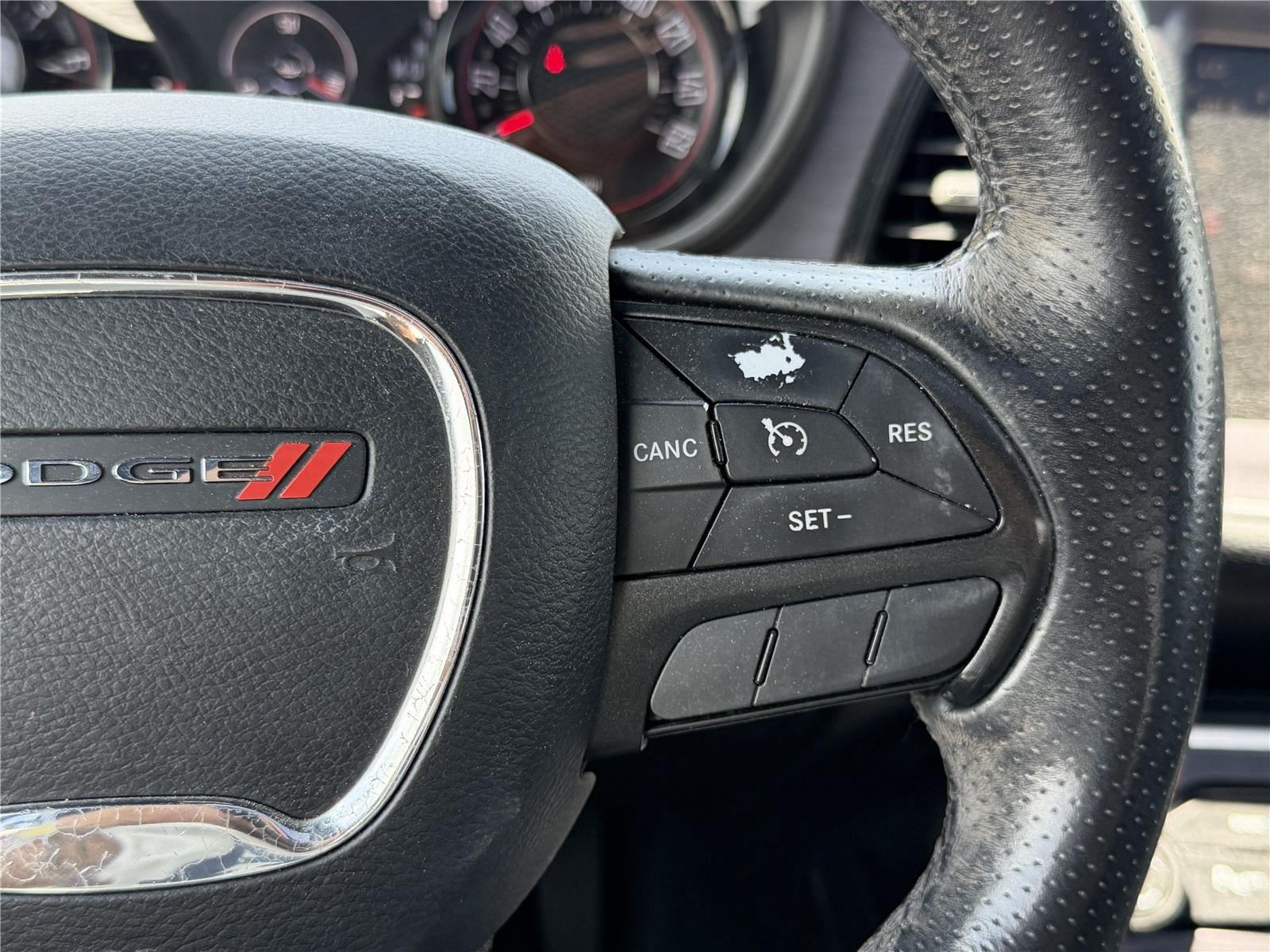 2016 Dodge Challenger SXT Plus