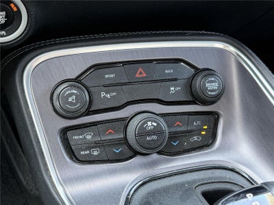 2016 Dodge Challenger SXT Plus