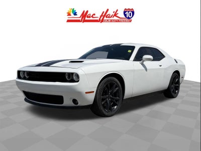 2016 Dodge Challenger SXT Plus