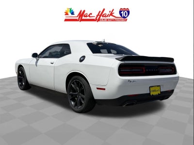 2016 Dodge Challenger SXT Plus