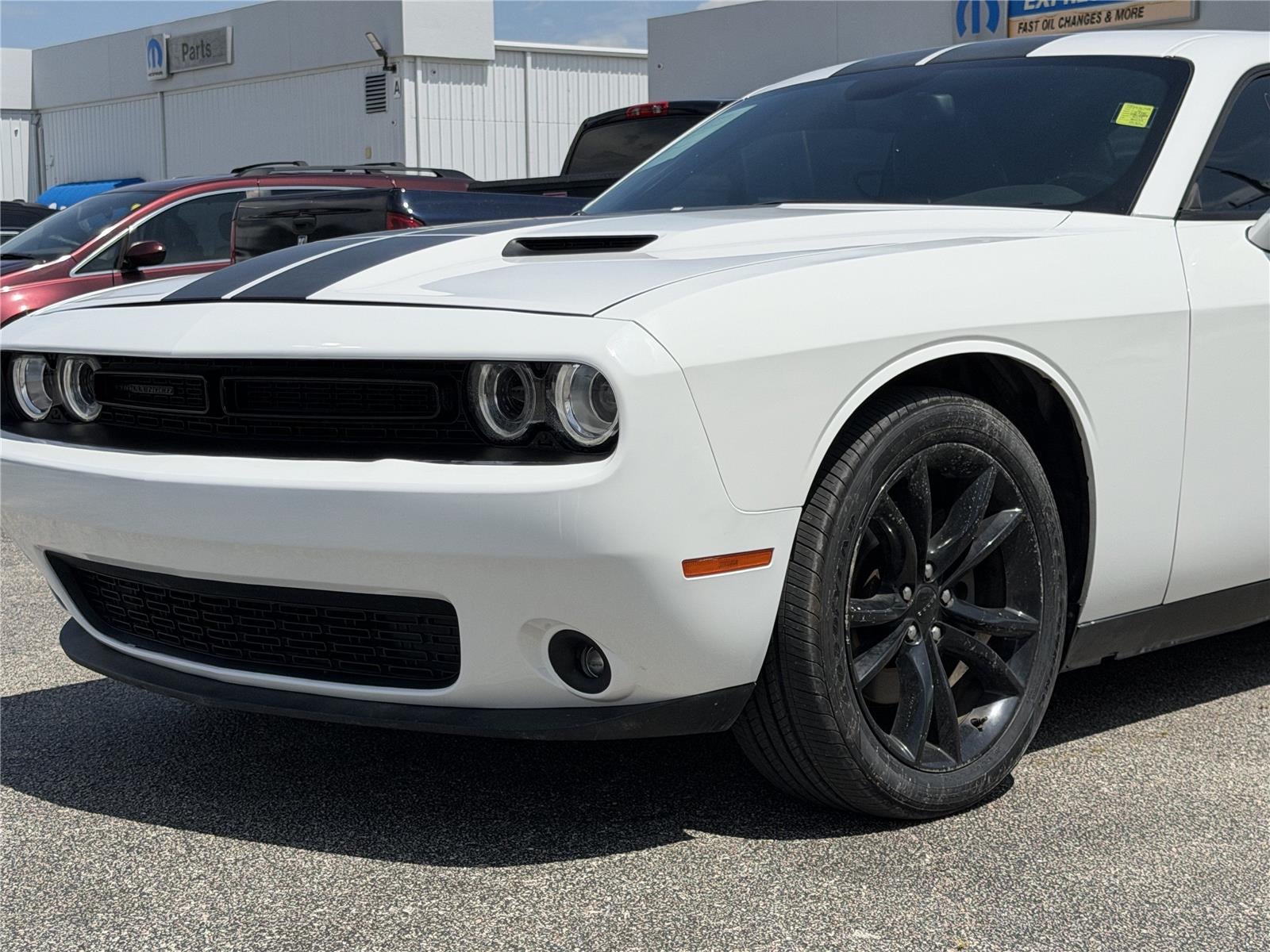 2016 Dodge Challenger SXT Plus