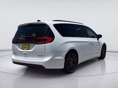 2025 Chrysler Pacifica Limited