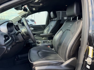 2020 Chrysler Pacifica Hybrid Limited