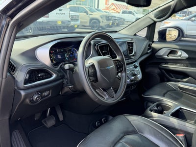 2020 Chrysler Pacifica Hybrid Limited