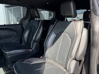 2020 Chrysler Pacifica Hybrid Limited