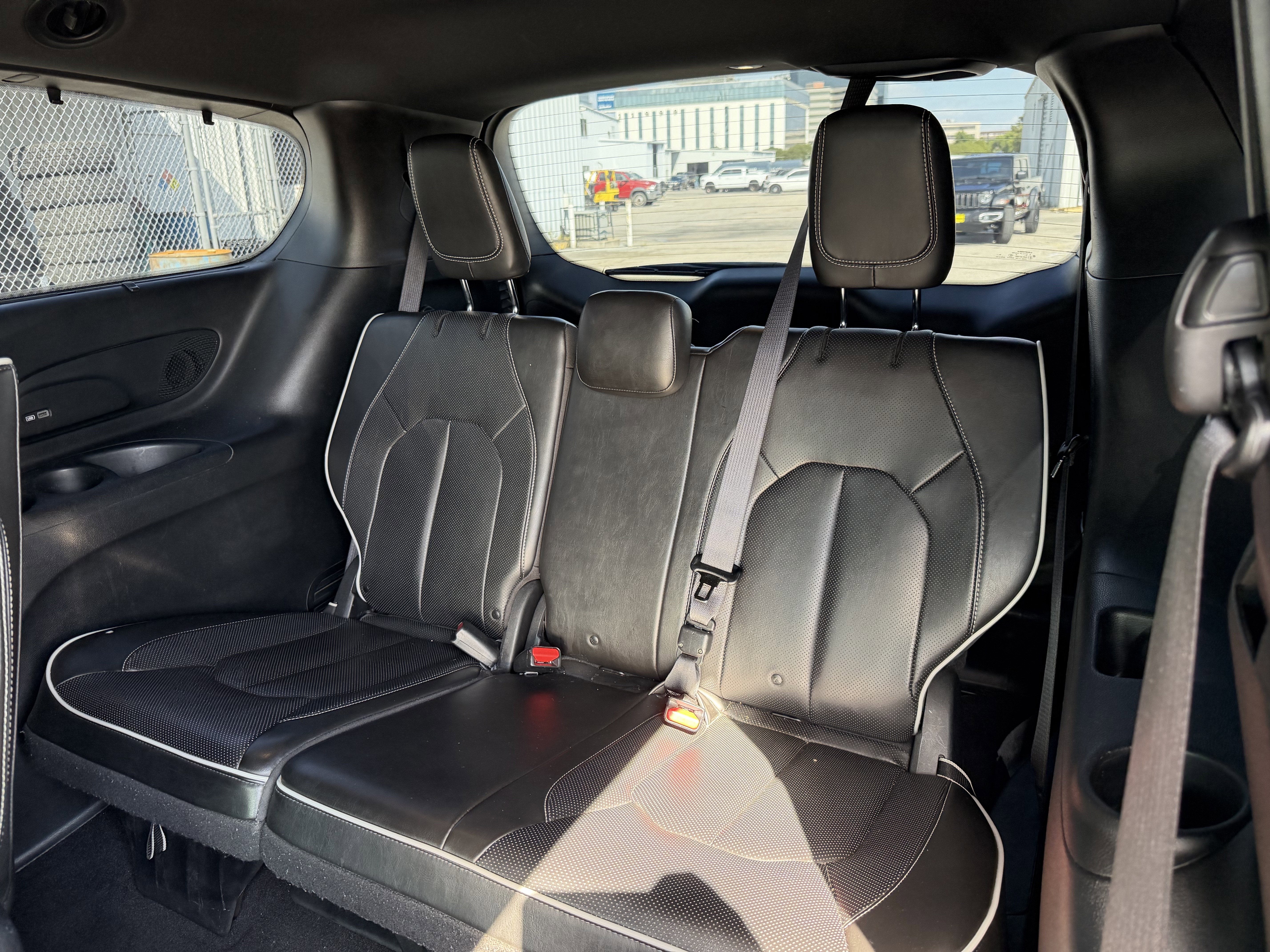 2020 Chrysler Pacifica Hybrid Limited