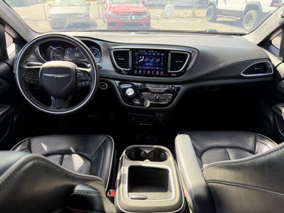 2020 Chrysler Pacifica Hybrid Limited