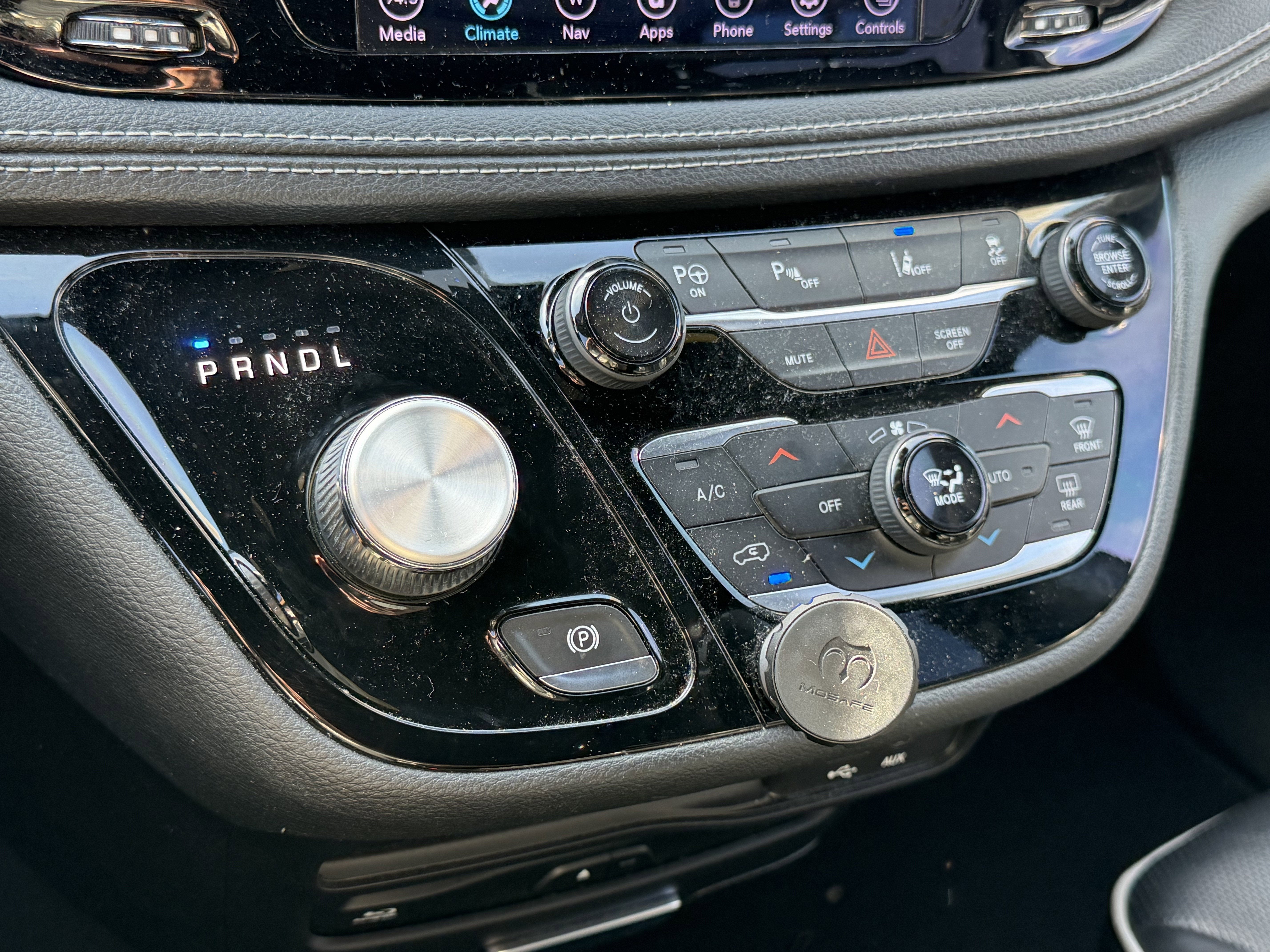 2020 Chrysler Pacifica Hybrid Limited