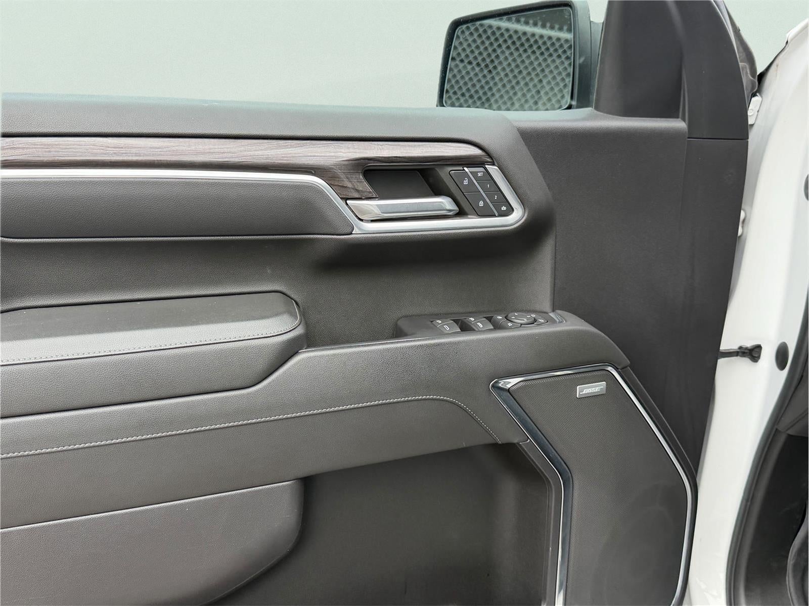 2023 Chevrolet Silverado 1500 4WD Crew Cab Short Bed LTZ