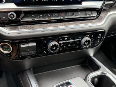 2023 Chevrolet Silverado 1500 4WD Crew Cab Short Bed LTZ