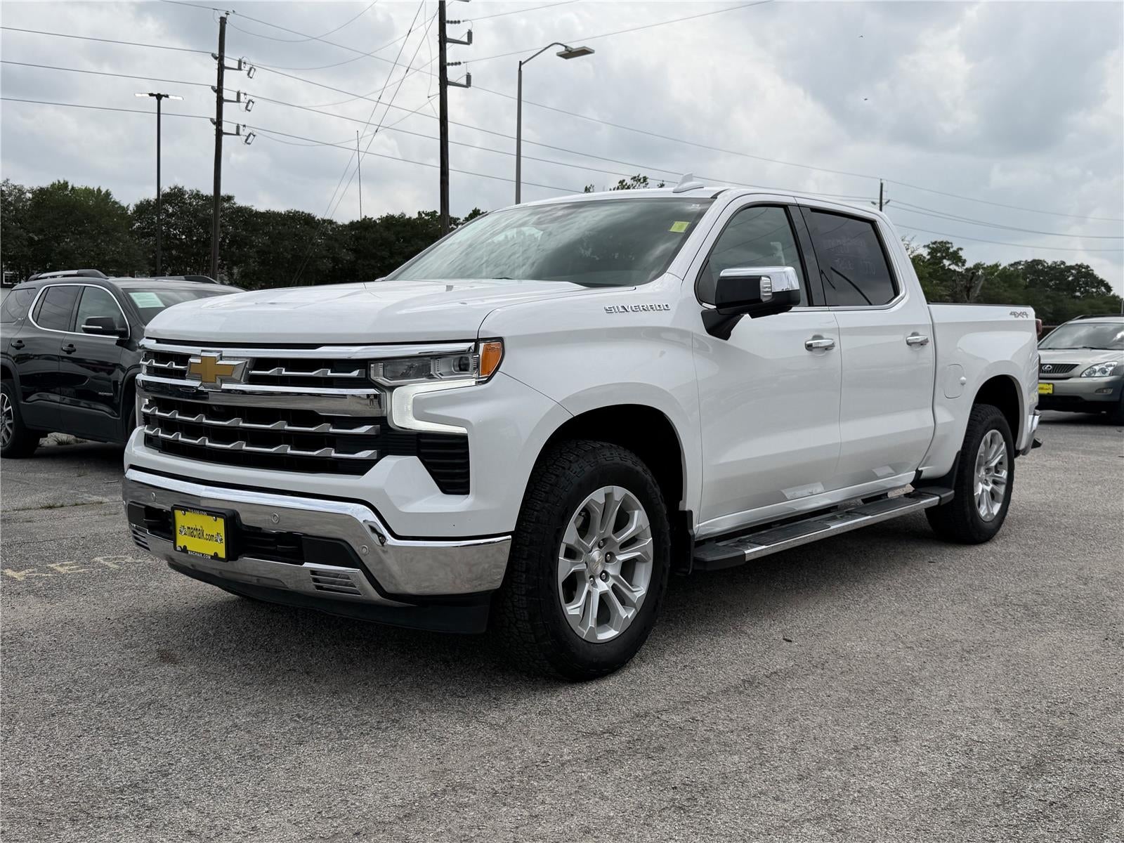 2023 Chevrolet Silverado 1500 4WD Crew Cab Short Bed LTZ