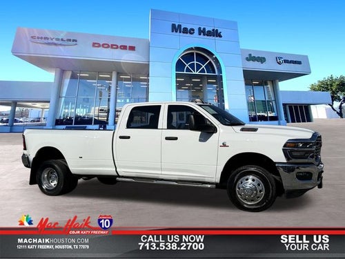 2025 RAM 3500 Tradesman Crew Cab 4x4 8' Box