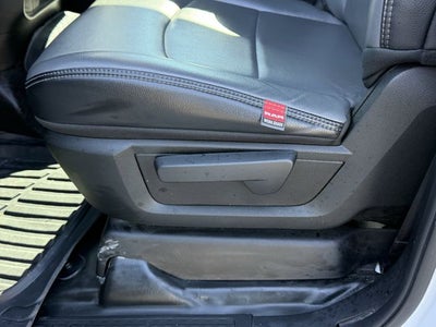 2025 RAM 3500 Tradesman Crew Cab 4x4 8' Box