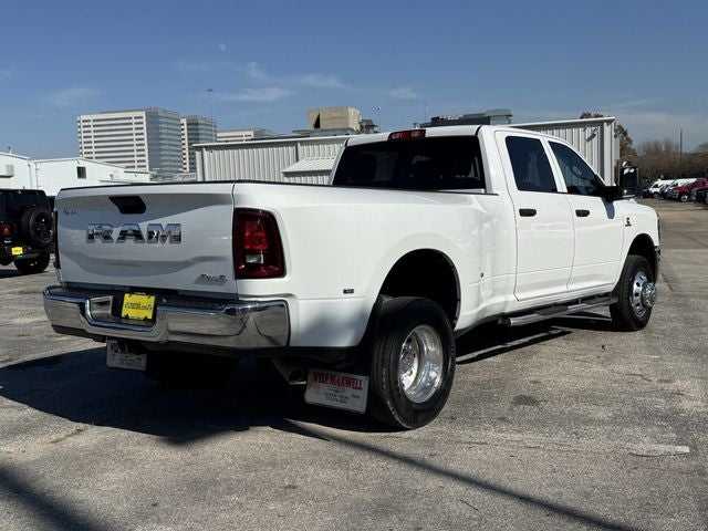 2025 RAM 3500 Tradesman Crew Cab 4x4 8' Box