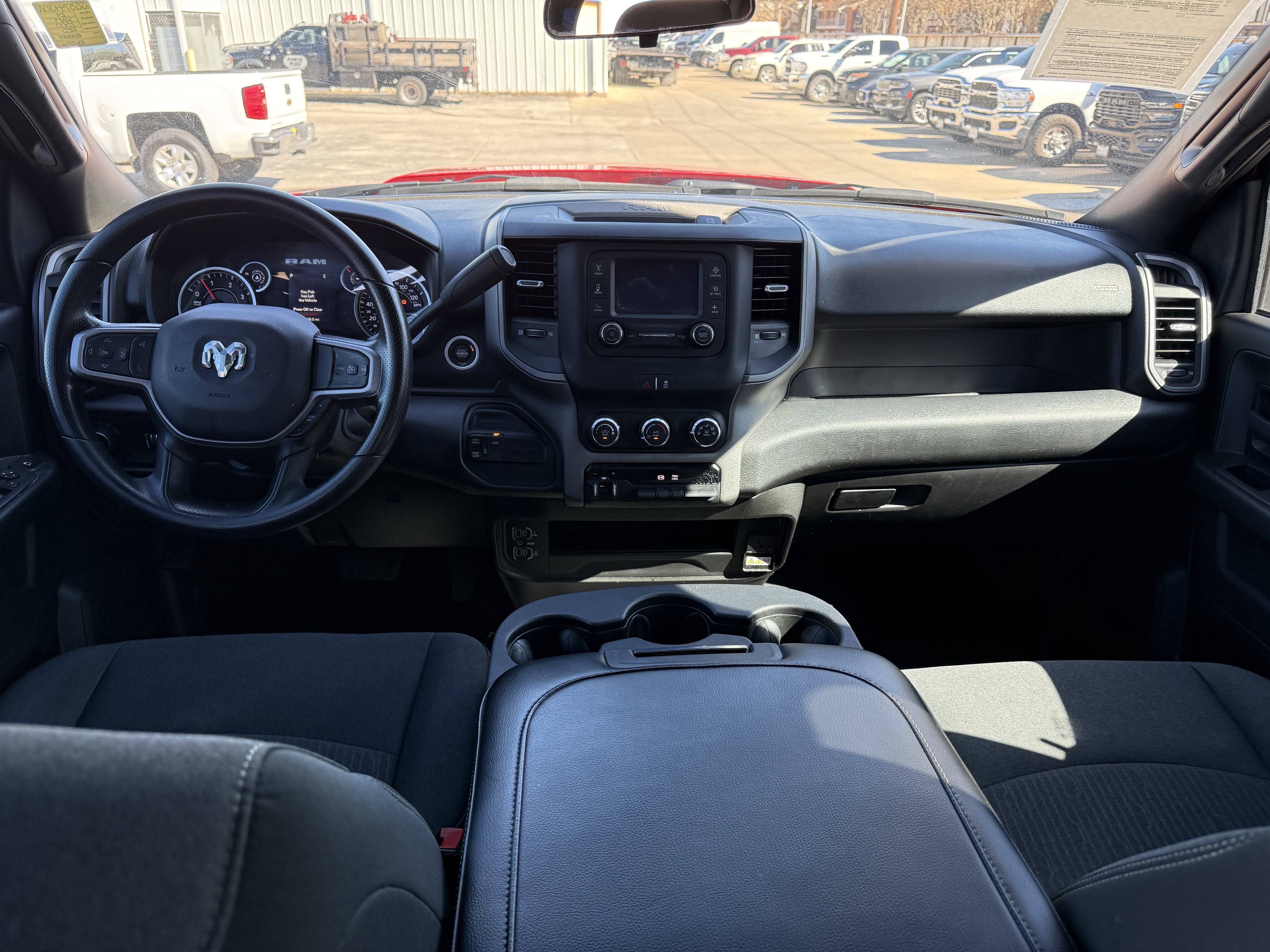 2024 RAM 2500 Tradesman Crew Cab 4x4 6'4' Box