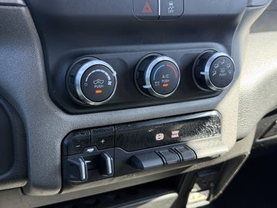 2024 RAM 2500 Tradesman Crew Cab 4x4 6'4' Box