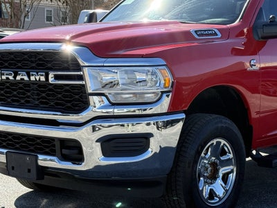 2024 RAM 2500 Tradesman Crew Cab 4x4 6'4' Box