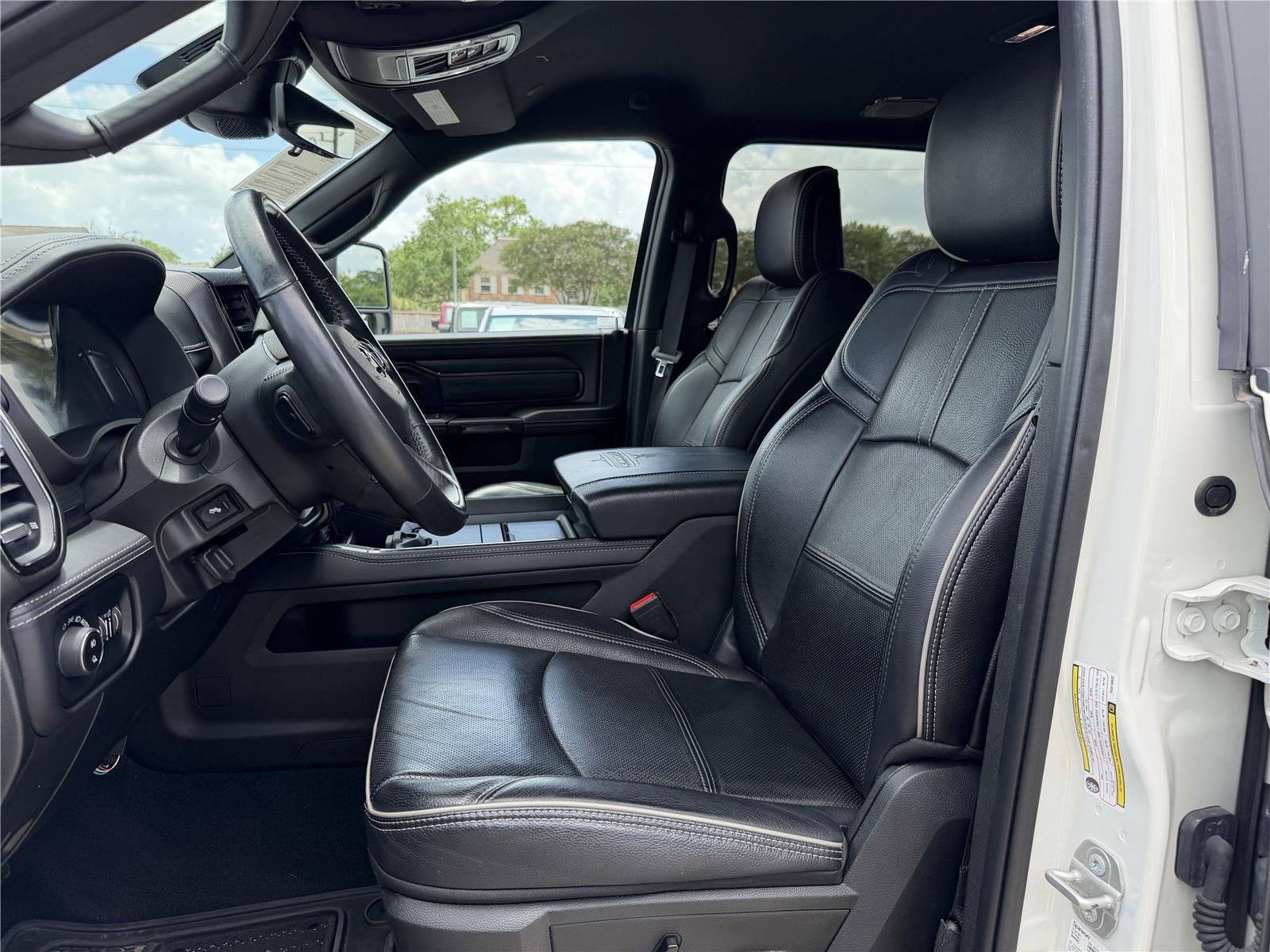 2023 RAM 2500 Limited Mega Cab 4x4 6'4' Box